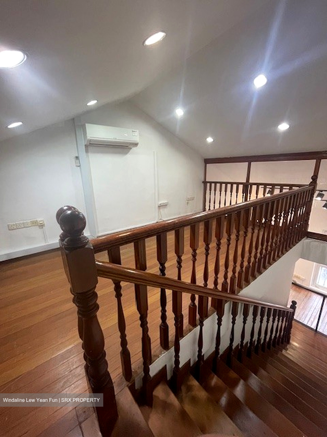 Telok Ayer Conservation Area (D1), Shop House #554630831